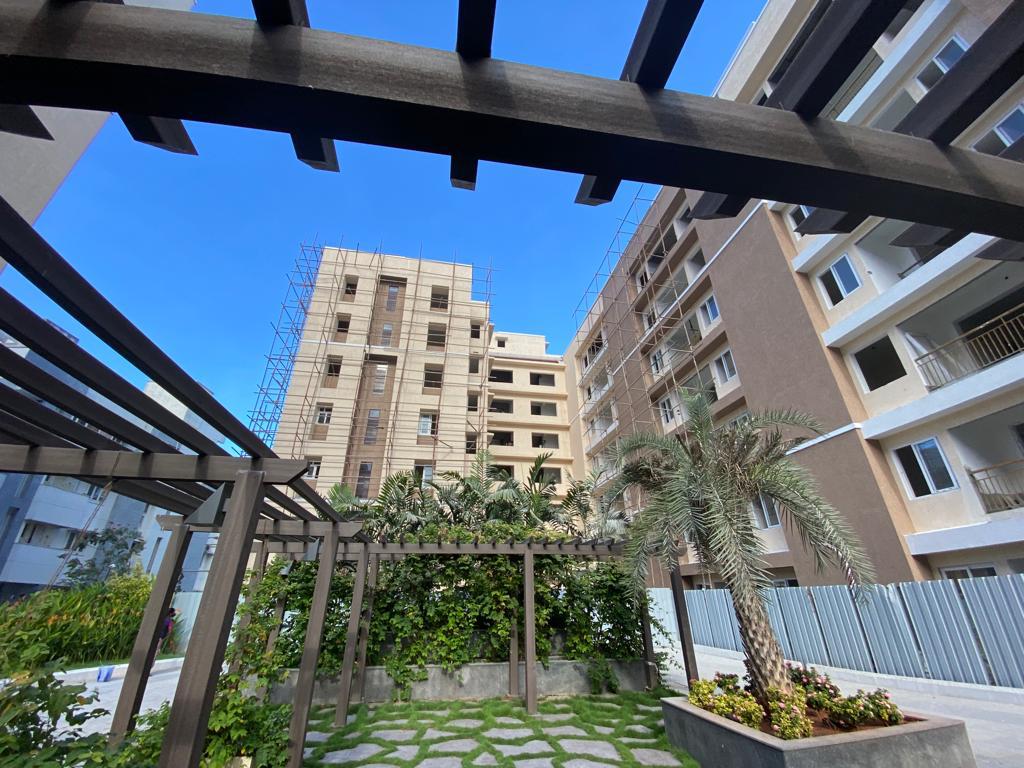 Flats in sholinganallur